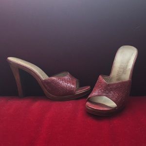 Vintage 1970’s leather mule pumps